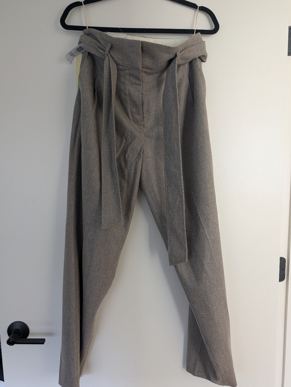 Aritzia Wilfred High-Waist Belted Dress Pants in Taupe